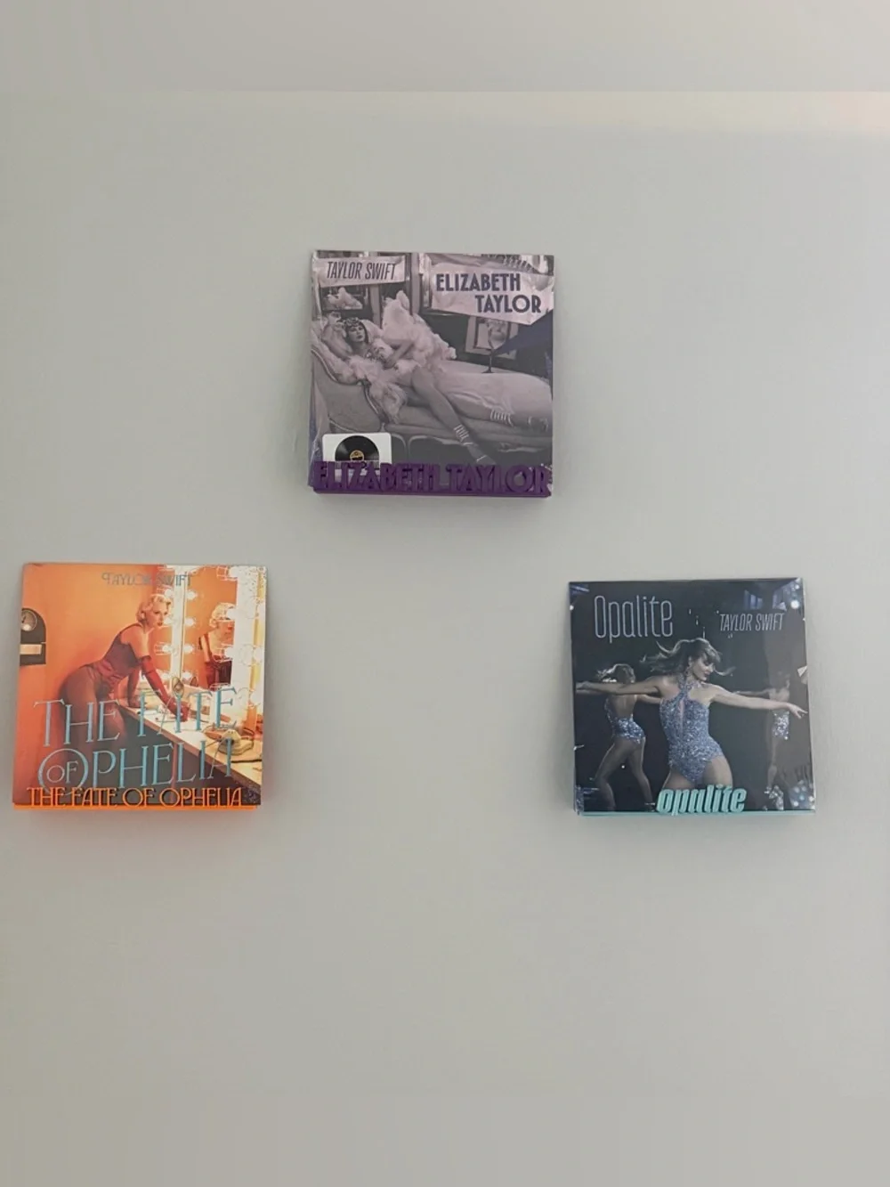 Elizabeth Taylor, The Fate of Ophelia & Opalite 7” vinyl holder bundle